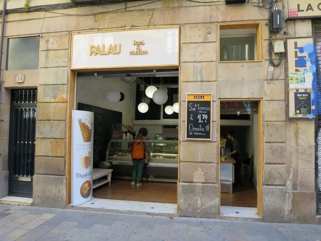 Fachada de la Gelateria Palau abierta al público por primera vez