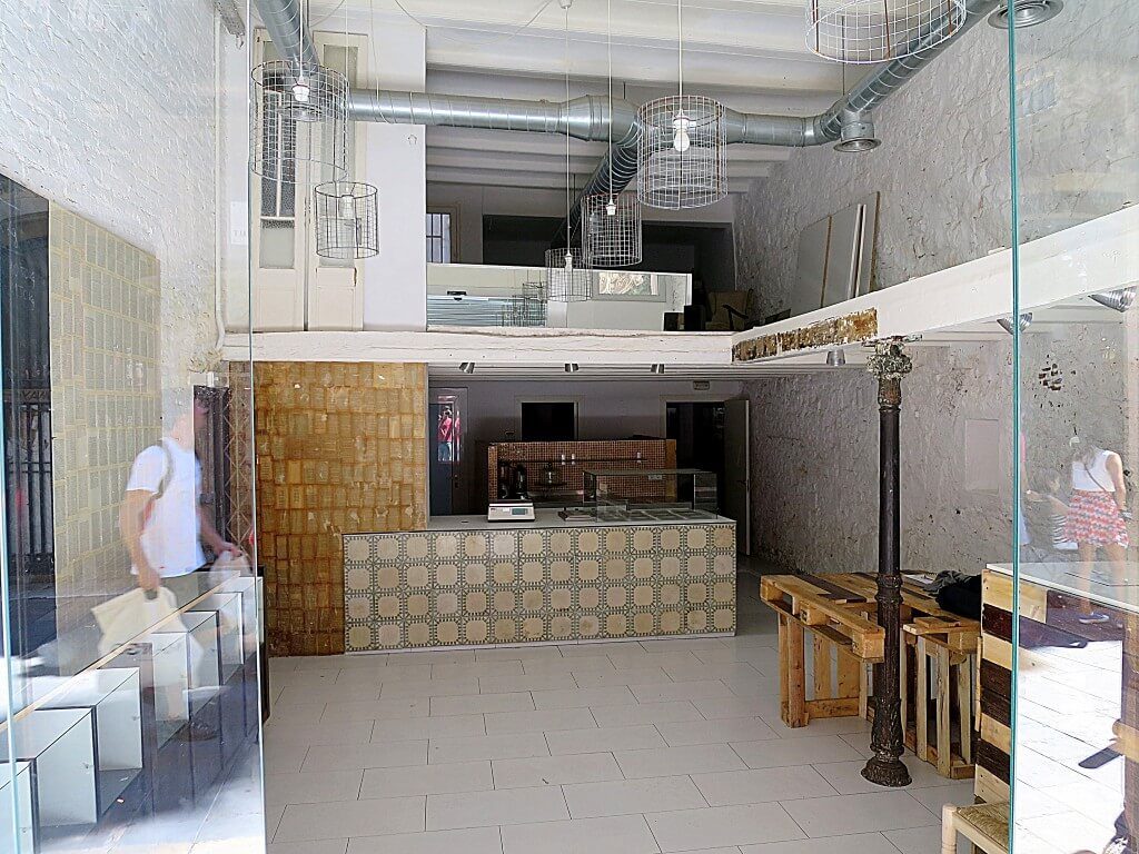 Vista interior del local sin reformar